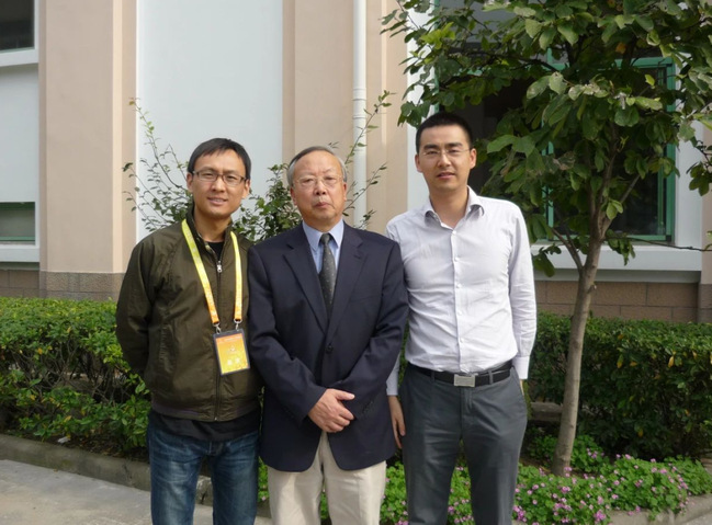 唐俭：躬耕教坛四十载 余热生辉暖taptap体育