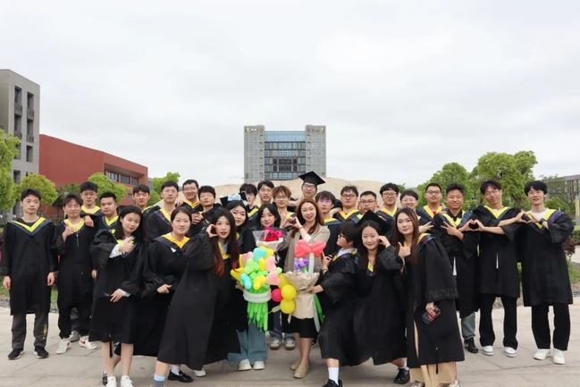 刘姝：她的“我在”，是学生成长的最强底气